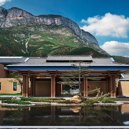 Hotel Indigo Lugu Lake By Ihg ลี่เจียง ภายนอก รูปภาพ