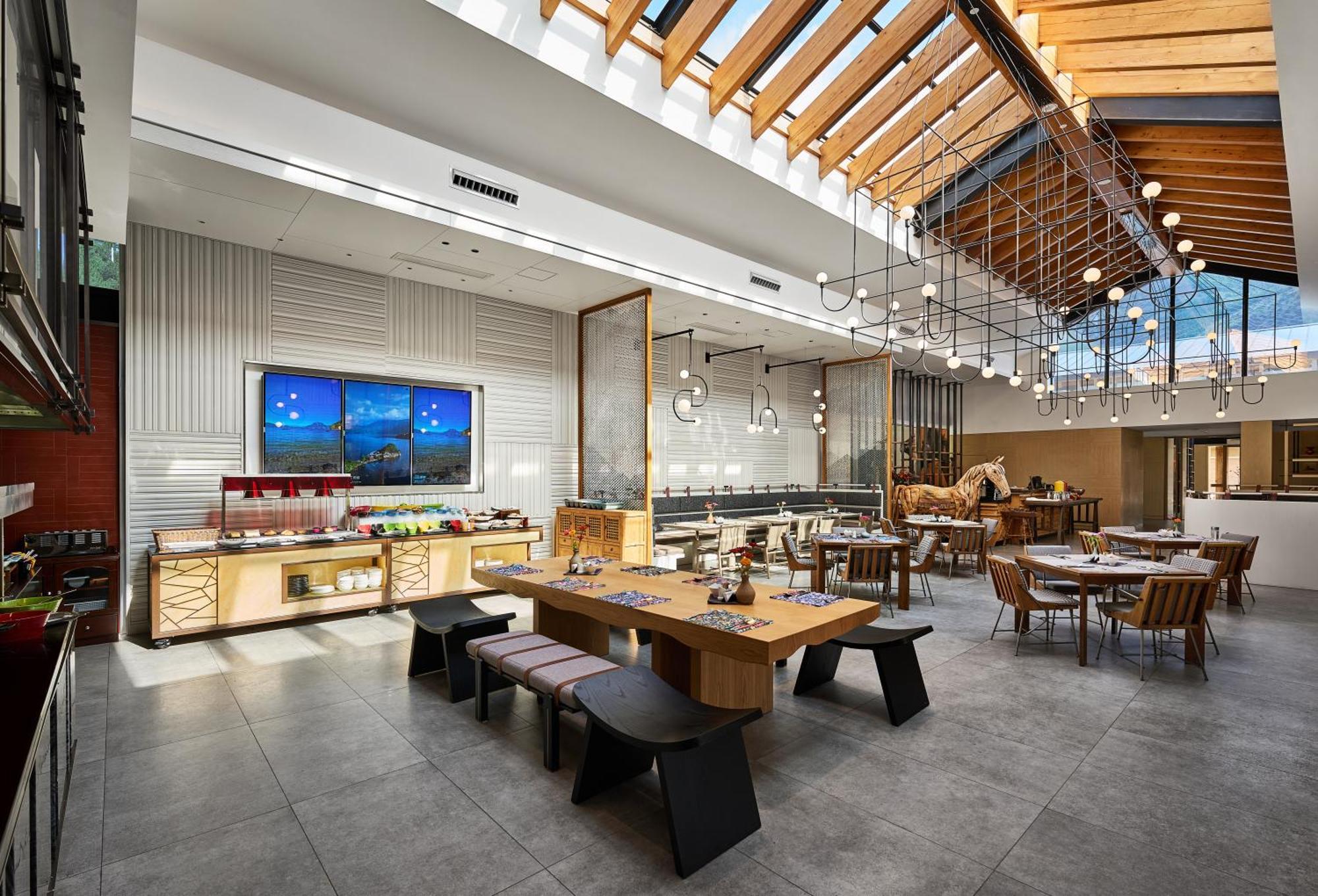Hotel Indigo Lugu Lake By Ihg ลี่เจียง ภายนอก รูปภาพ